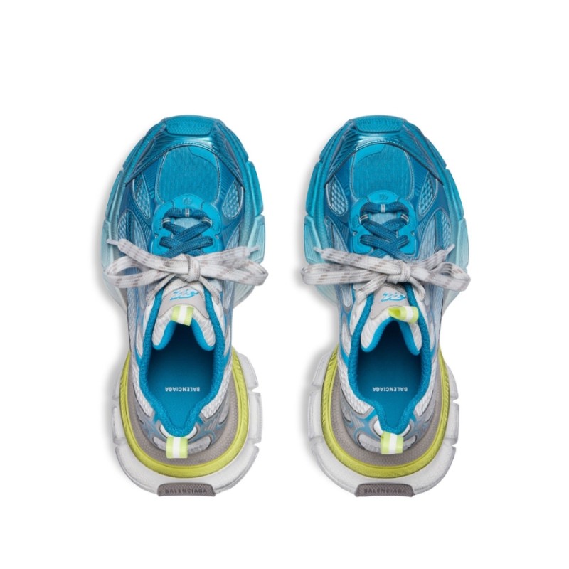 3XL TOE SPRAY运动鞋 3XL TOE SPRAY运动鞋