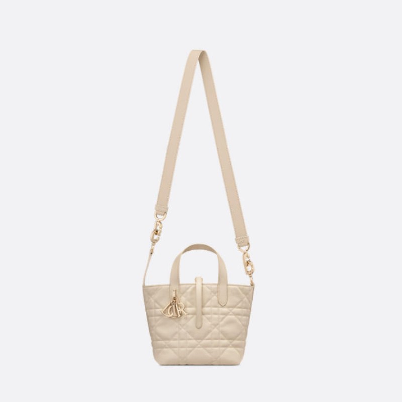 小号 Dior Toujours 竖版手袋 小号 Dior Toujours 竖版手袋