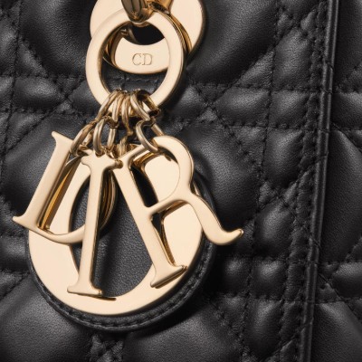 中号 Lady Dior 手袋 中号 Lady Dior 手袋