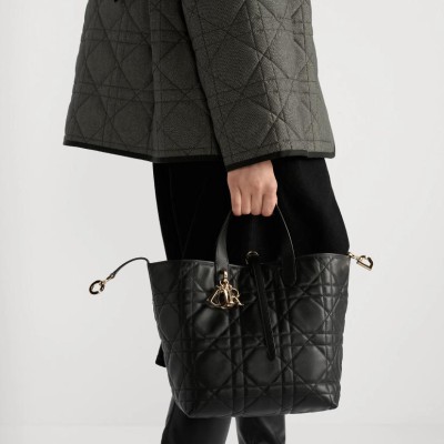 中号 Dior Toujours 竖版手袋 中号 Dior Toujours 竖版手袋
