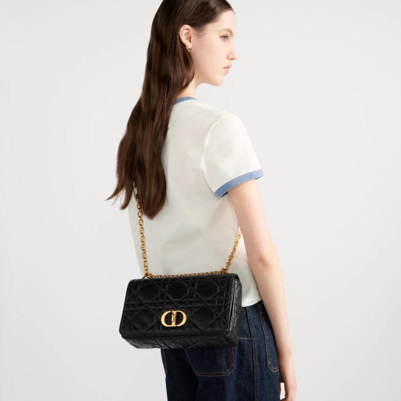 中号 Soft Dior Caro 手袋 中号 Soft Dior Caro 手袋