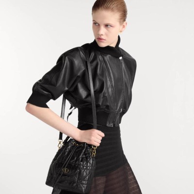 小号 Dior Caro 水桶包 小号 Dior Caro 水桶包