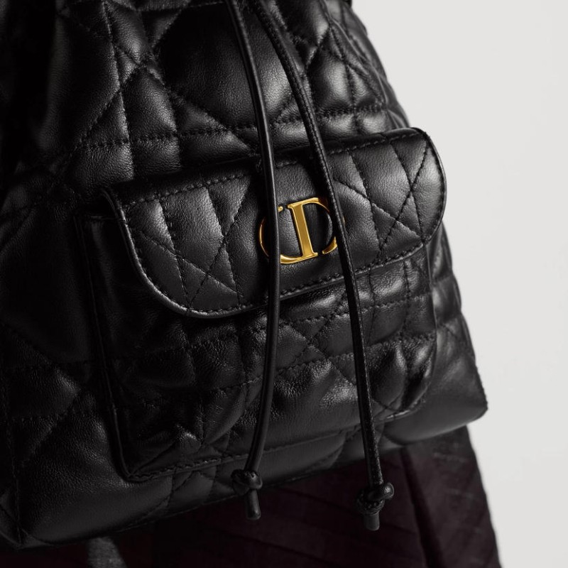 小号 Dior Caro 水桶包 小号 Dior Caro 水桶包