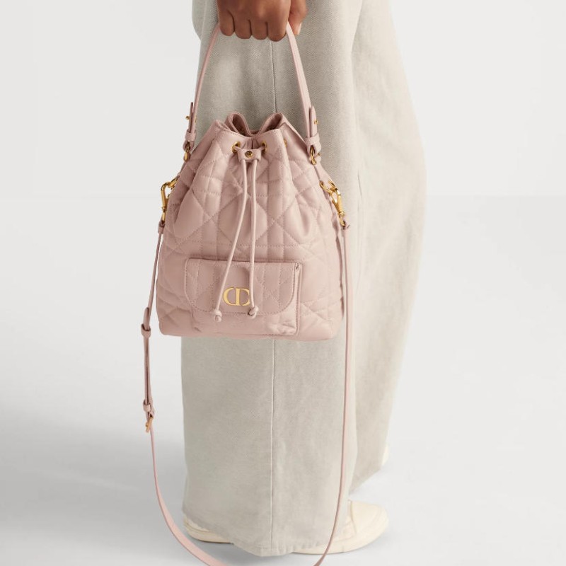 小号 Dior Caro 水桶包 小号 Dior Caro 水桶包