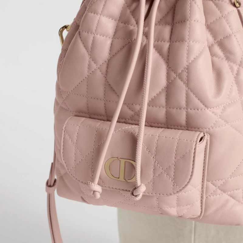 小号 Dior Caro 水桶包 小号 Dior Caro 水桶包
