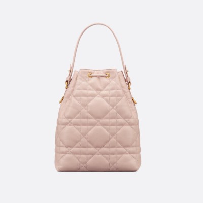 小号 Dior Caro 水桶包 小号 Dior Caro 水桶包