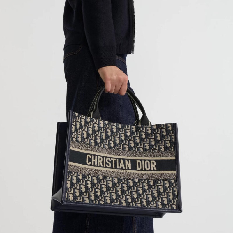 中号 Book Tote 手袋 中号 Book Tote 手袋