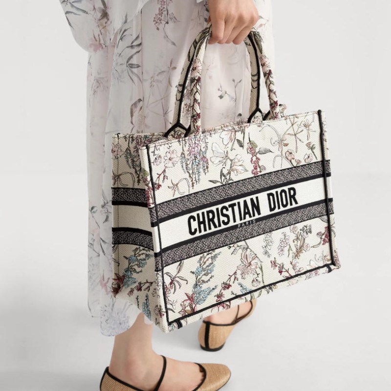 中号 Book Tote 手袋 中号 Book Tote 手袋
