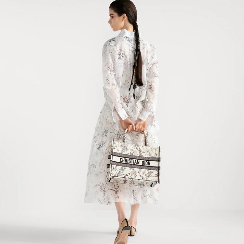 中号 Book Tote 手袋 中号 Book Tote 手袋