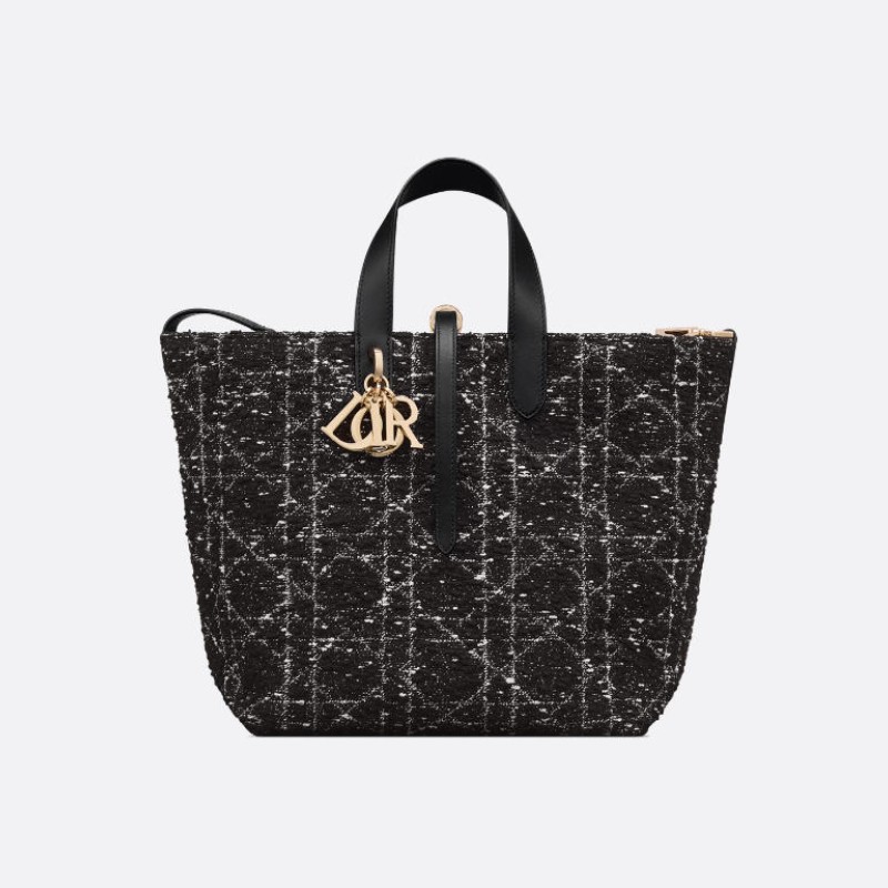 中号 Dior Toujours 竖版手袋 中号 Dior Toujours 竖版手袋