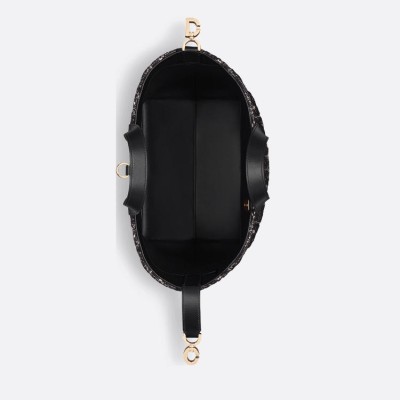 中号 Dior Toujours 竖版手袋 中号 Dior Toujours 竖版手袋
