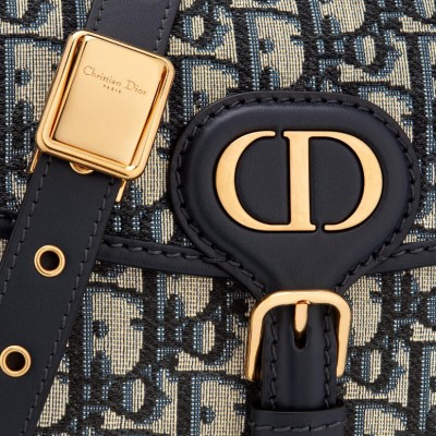 中号 Dior Bobby 手袋 中号 Dior Bobby 手袋
