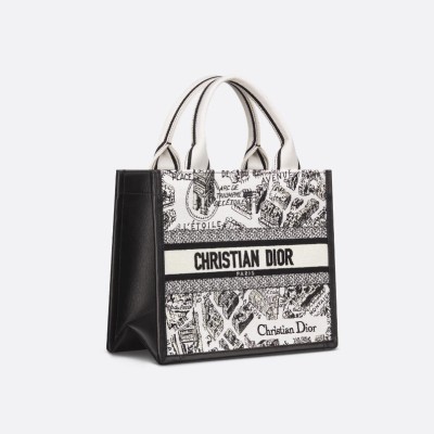 小号 Book Tote 手袋