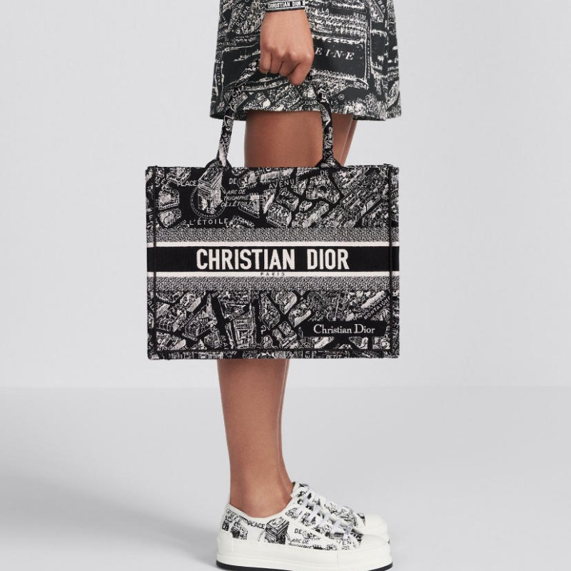 中号 Book Tote 手袋 中号 Book Tote 手袋