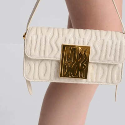 Miss Dior 翻盖手袋 Miss Dior 翻盖手袋