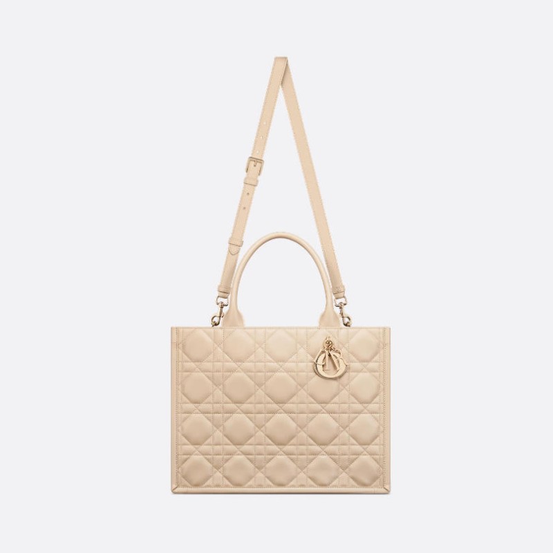 中号 Book Tote 手袋 中号 Book Tote 手袋