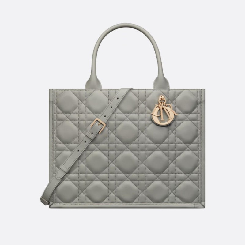中号 Book Tote 手袋 中号 Book Tote 手袋