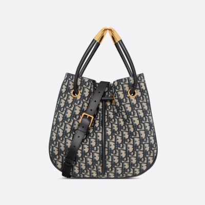 中号 Dior Nolita 手袋 中号 Dior Nolita 手袋
