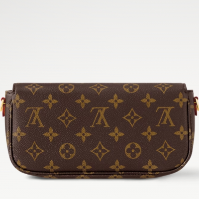WALLET ON CHAIN IVY 手袋 WALLET ON CHAIN IVY 手袋