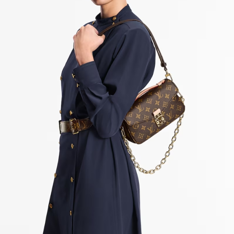 POCHETTE MÉTIS EAST WEST 手袋 POCHETTE MÉTIS EAST WEST 手袋