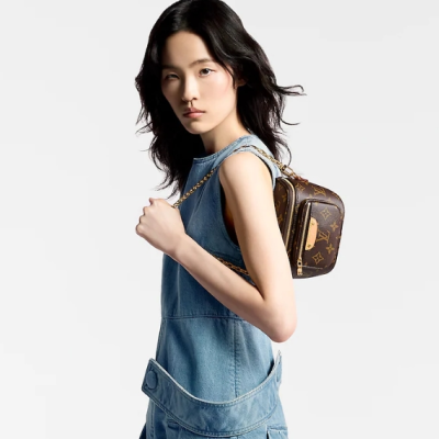MINI POCHETTE ACCESSOIRES 手拿包 MINI POCHETTE ACCESSOIRES 手拿包