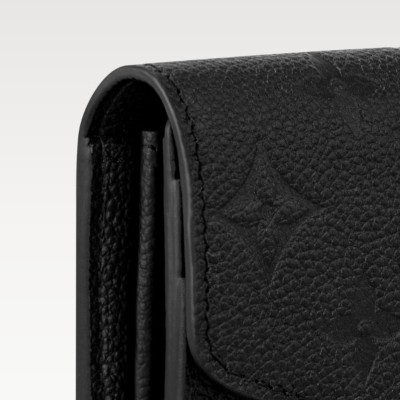莎拉·钱特(Sarah Wallet) 莎拉·钱特(Sarah Wallet)