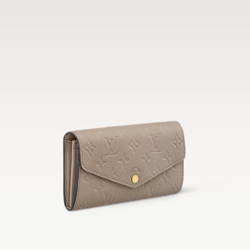 莎拉·钱特(Sarah Wallet) 莎拉·钱特(Sarah Wallet)