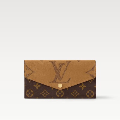莎拉·钱特(Sarah Wallet) 莎拉·钱特(Sarah Wallet)