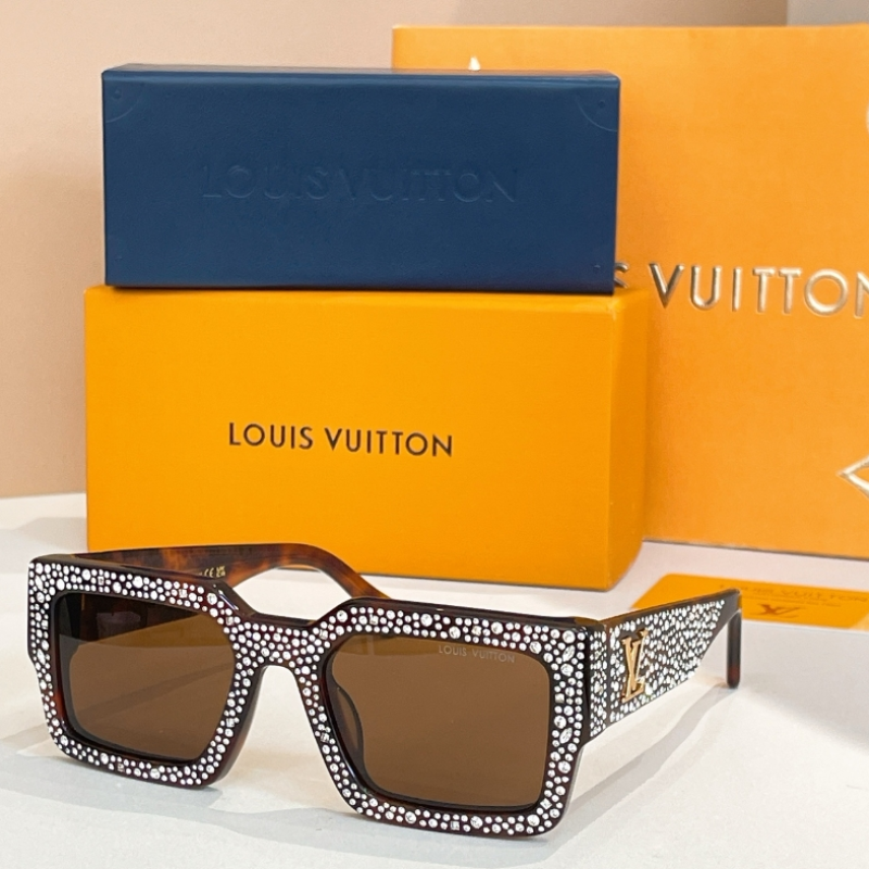 LV CLASH PEARLS & STRASS 太阳眼镜 LV CLASH PEARLS & STRASS 太阳眼镜