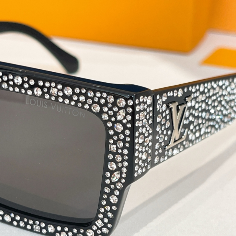 LV CLASH PEARLS & STRASS 太阳眼镜 LV CLASH PEARLS & STRASS 太阳眼镜